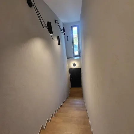 Apartment Luksusowy Z Jacuzzi *