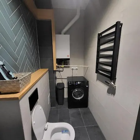 Apartment Luksusowy Z Jacuzzi *